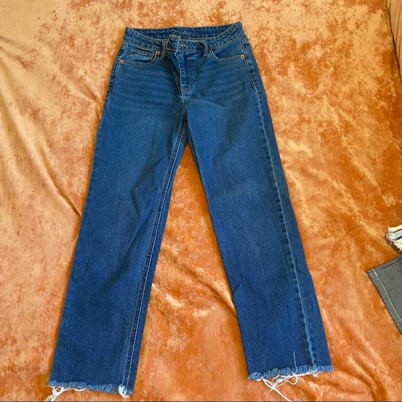 Straight leg jeans - Picture 1 of 3